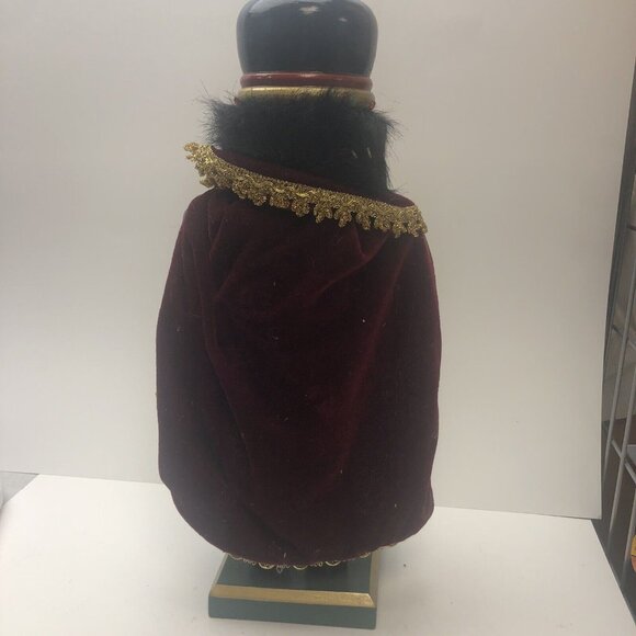 Kirkland Signature Nutcracker 18" drummer wooden Handpainted - Picture 4 of 11